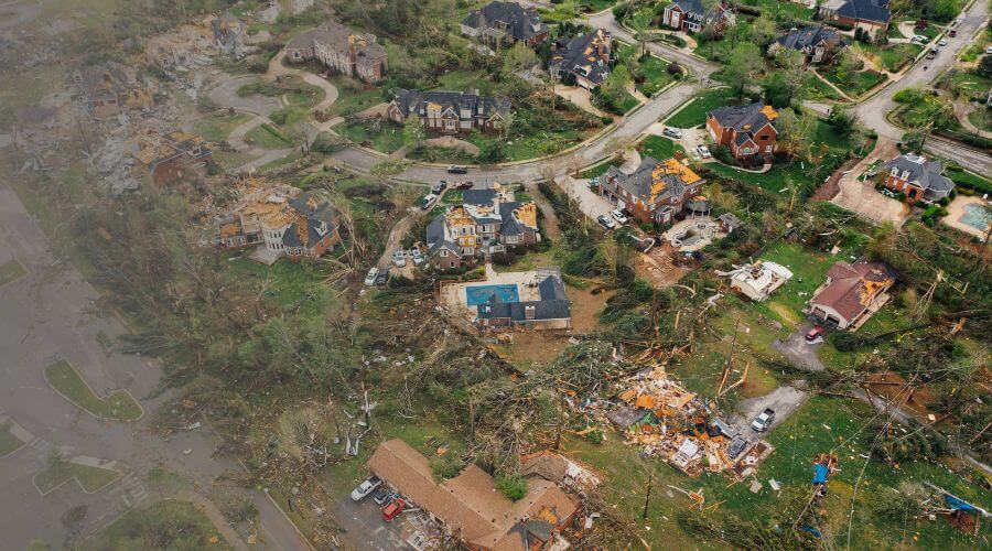 Why choose water damage cleanup for ceiling water damage repair in Boston